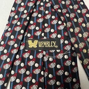 Wembley Golf Tie Golf Clubs & Balls Novelty Necktie USA Silk Pattern Dad Fathers
